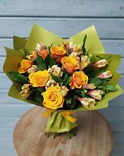 Букет цветов из:  Альстромерии и Розы в Новоникольское