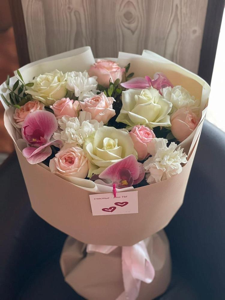 Букет цветов из: Орхидеи, Розы и Гвоздики в Новоникольское