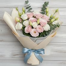 Букет цветов из:  Лизиантусы #REPLACE_PRED# Новоникольское