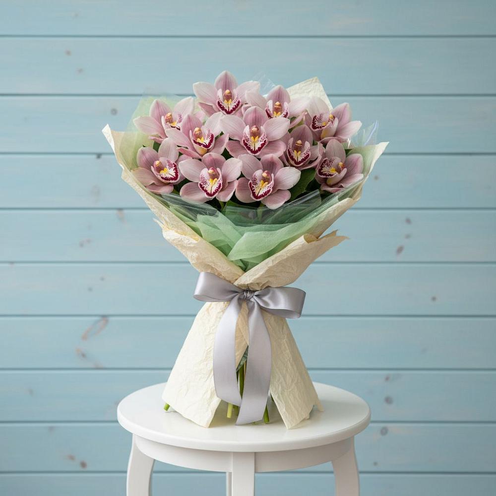 Букет цветов из: Орхидеи и Розы в Новоникольское