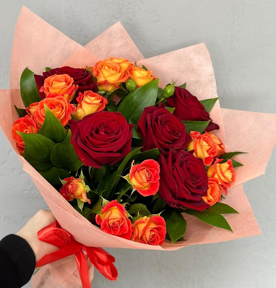 Букет Любовь и восторг в Новоникольское