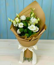 Букет цветов из:  Хризантемы и Лизиантусы в Новоникольское